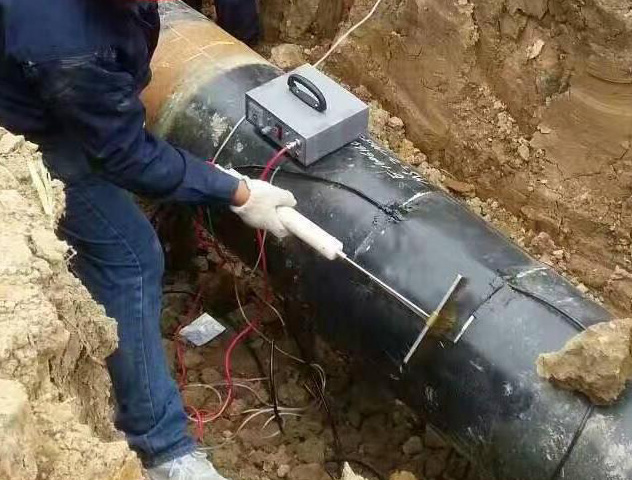 電火花檢測儀現(xiàn)場