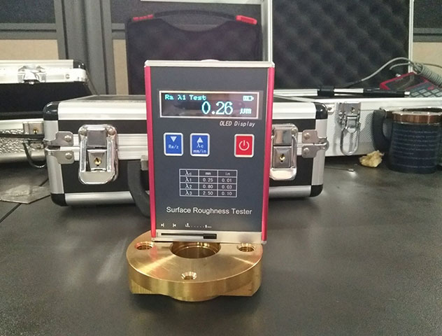 粗糙度儀試機(jī)現(xiàn)場(chǎng)