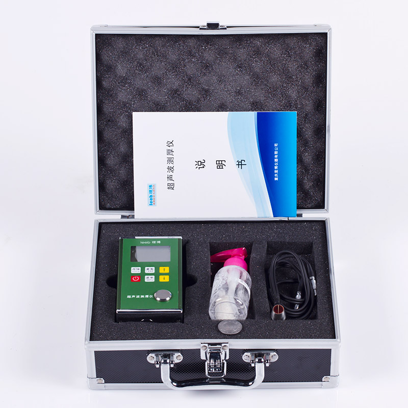 leeb里博金屬超聲波測厚儀TT310可對管道和壓力容器進行檢測